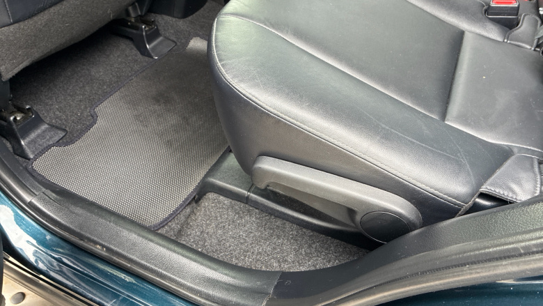 Toyota RAV4 2.0 D-4D Excel 5dr 2WD Diesel Estate